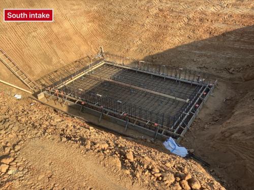 Forming Pump Intake structure floor for concrete